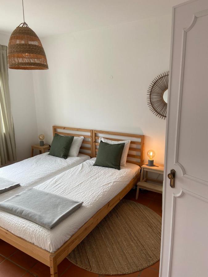 Guesthouse Releash Алжезур Екстериор снимка