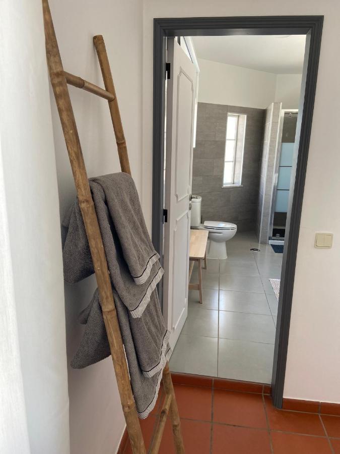 Guesthouse Releash Алжезур Екстериор снимка